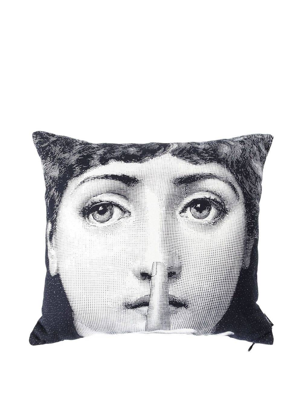 Fornasetti - Silenzio photograph-print cushion - unisex - bomull/linne - one size - Vit