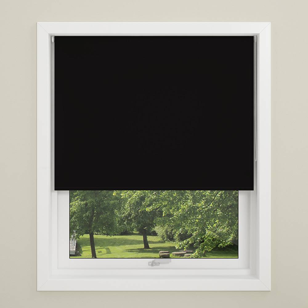 Debel Mörkläggande Rullgardin Uni Svart 120x210 cm