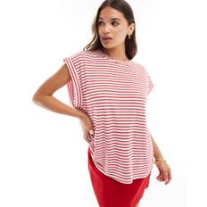 ASOS DESIGN - Tanktop med ænkede ærmegab og røde og hvide striber-Multifarvet