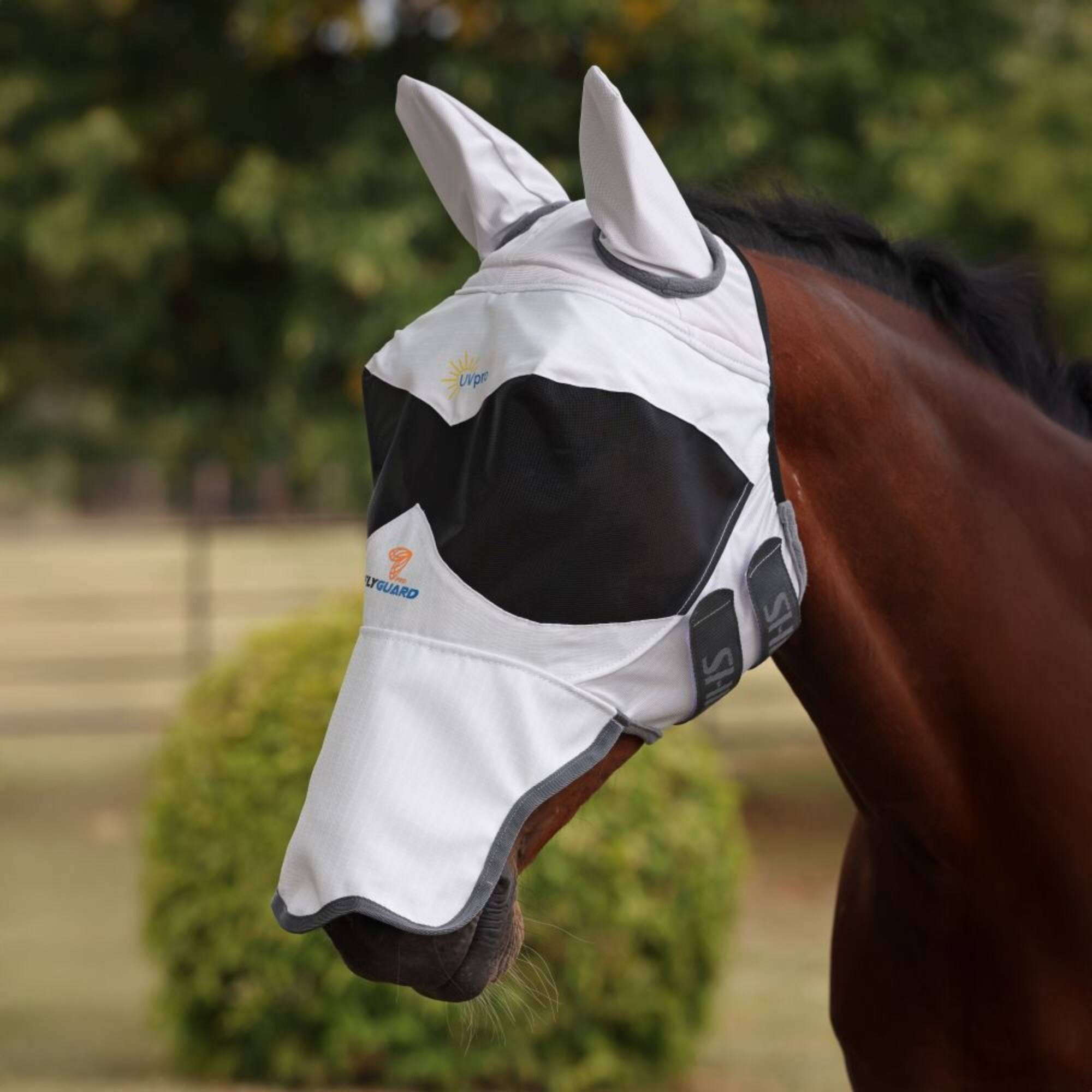 Pro Sun Shade Flughuva - Vit, Shires