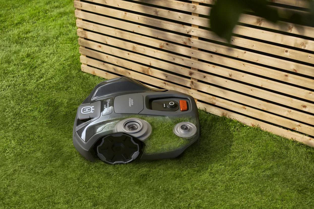 Automower® 310E NERA med kabelfri teknologi