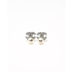CHANEL Coco Mark Pearl and Rhinestone Earrings - Grey