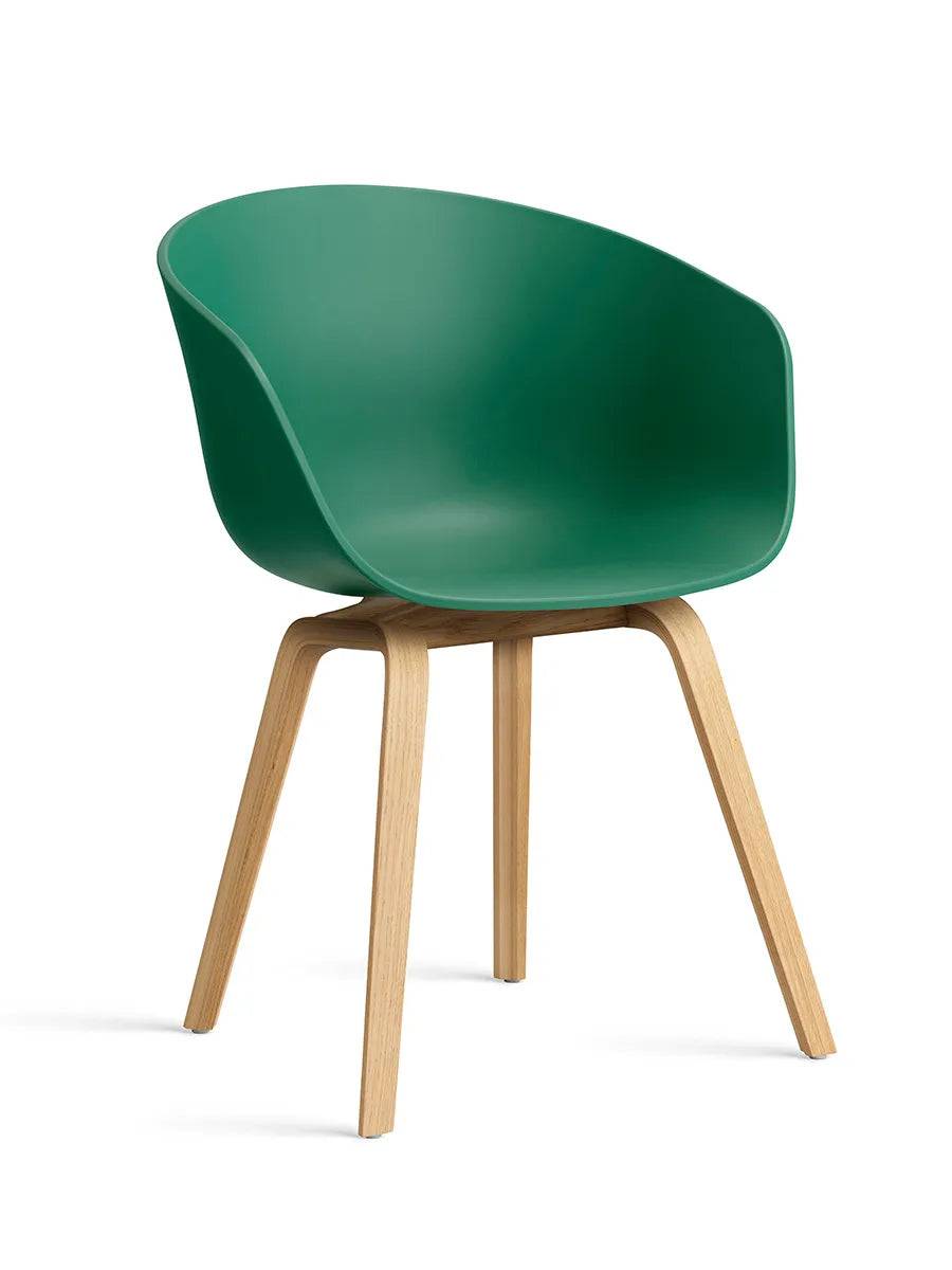 About a Chair AAC22 fra Hay Teal Green / Lakeret eg - Jacobsen Plus