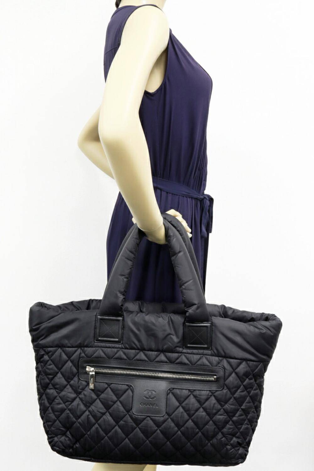 Chanel Vintage Tote Stl. - Totebags Från Magasin - Black (W 16cm x L 38cm x D 33cm)