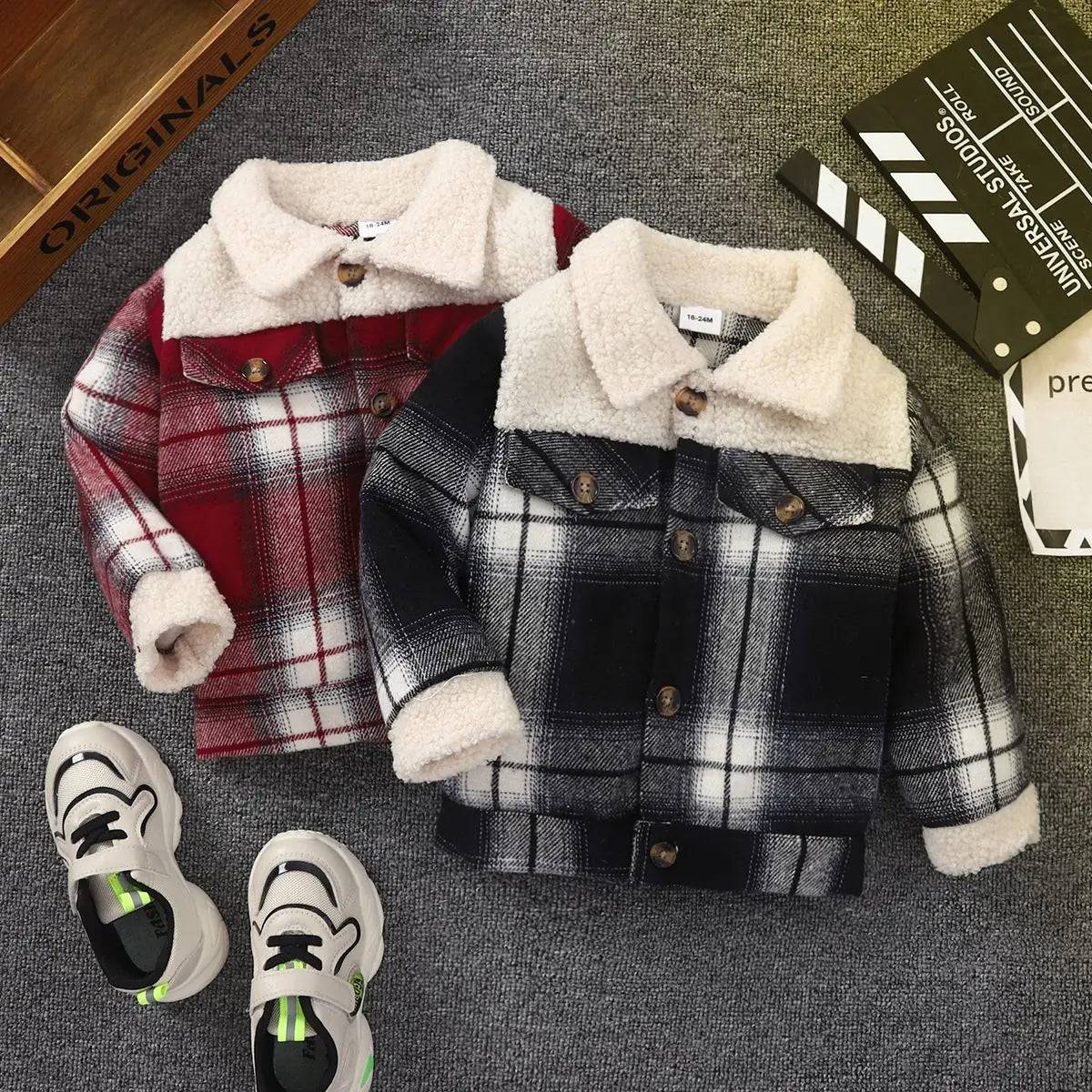 Mini Fashion™ - Varm & Snygg - Rutmönstrad barnjacka Svart / 90 (18-24 månader) | Pedagogiska Träleksaker (size)