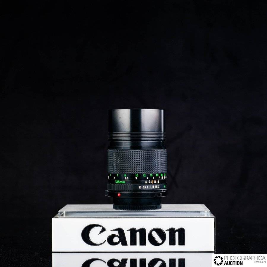 Canon FDn 135mm f/3.5
