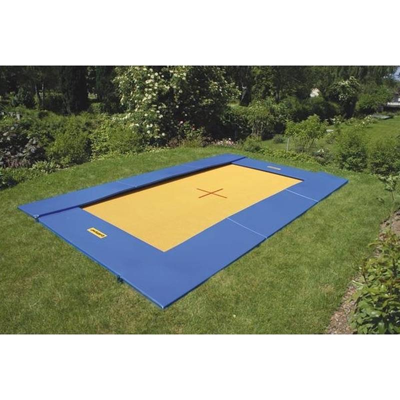 Nedgravet trampolin