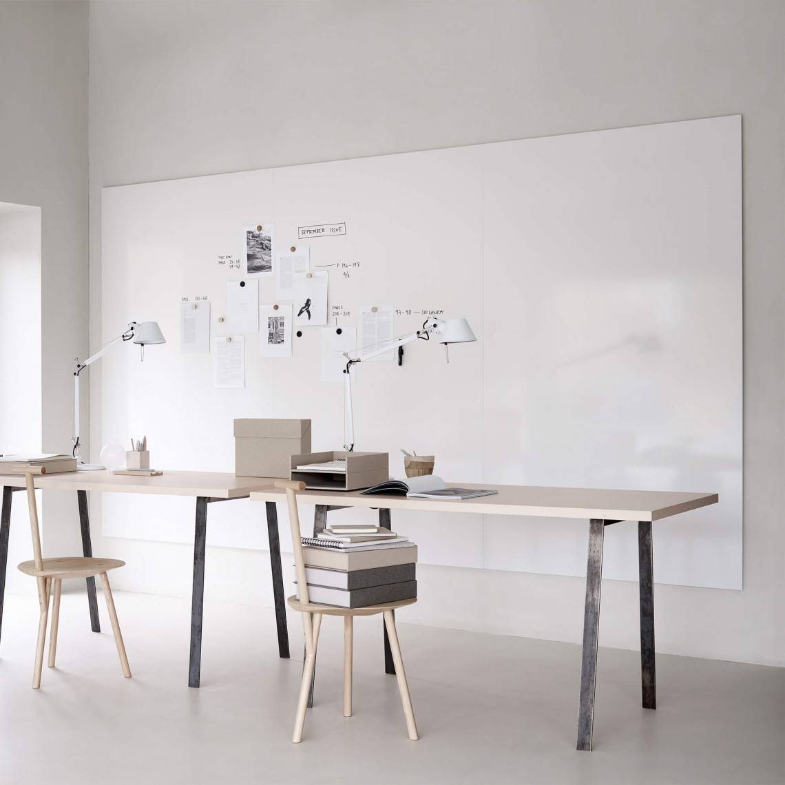 Whiteboard Air Spaces, Størrelse 3 tavler (B357 x H199 cm).