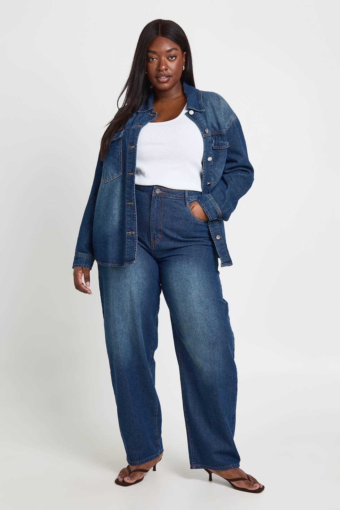 Plus Barrel Leg Jean