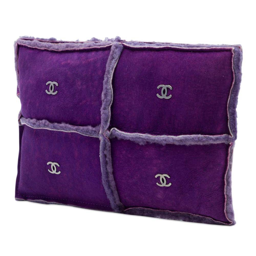 Chanel Vintage Chanel Clutch L 15cm x W 22cm x D 1cm - Clutches hos Magasin