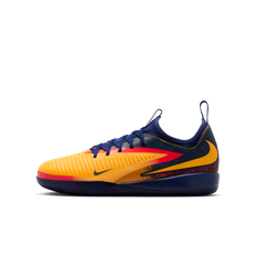 Nike Jr. Phantom 6 Low Academy "Erling Haaland"-fodboldsko til indendørs til større børn - Orange
