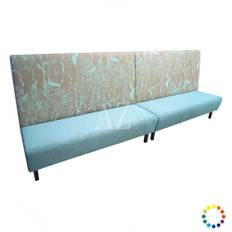 Soffa Karlstad med ben, höjd 120 cm, valfritt tyg/konstläder/skinn, valfri storlek