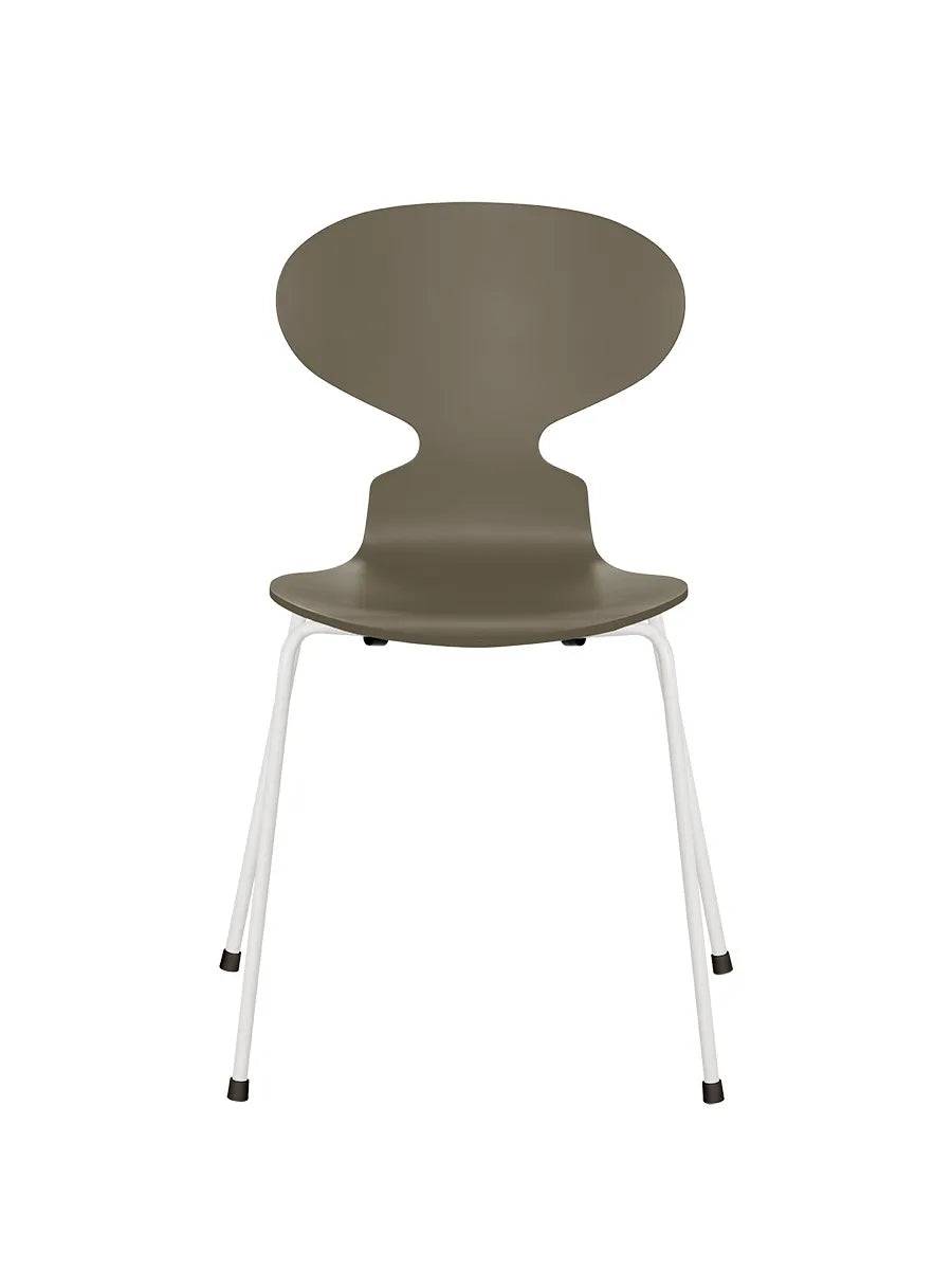 3101 Myren Stol lakeret af Arne Jacobsen Olive Green / Hvid - Jacobsen Plus
