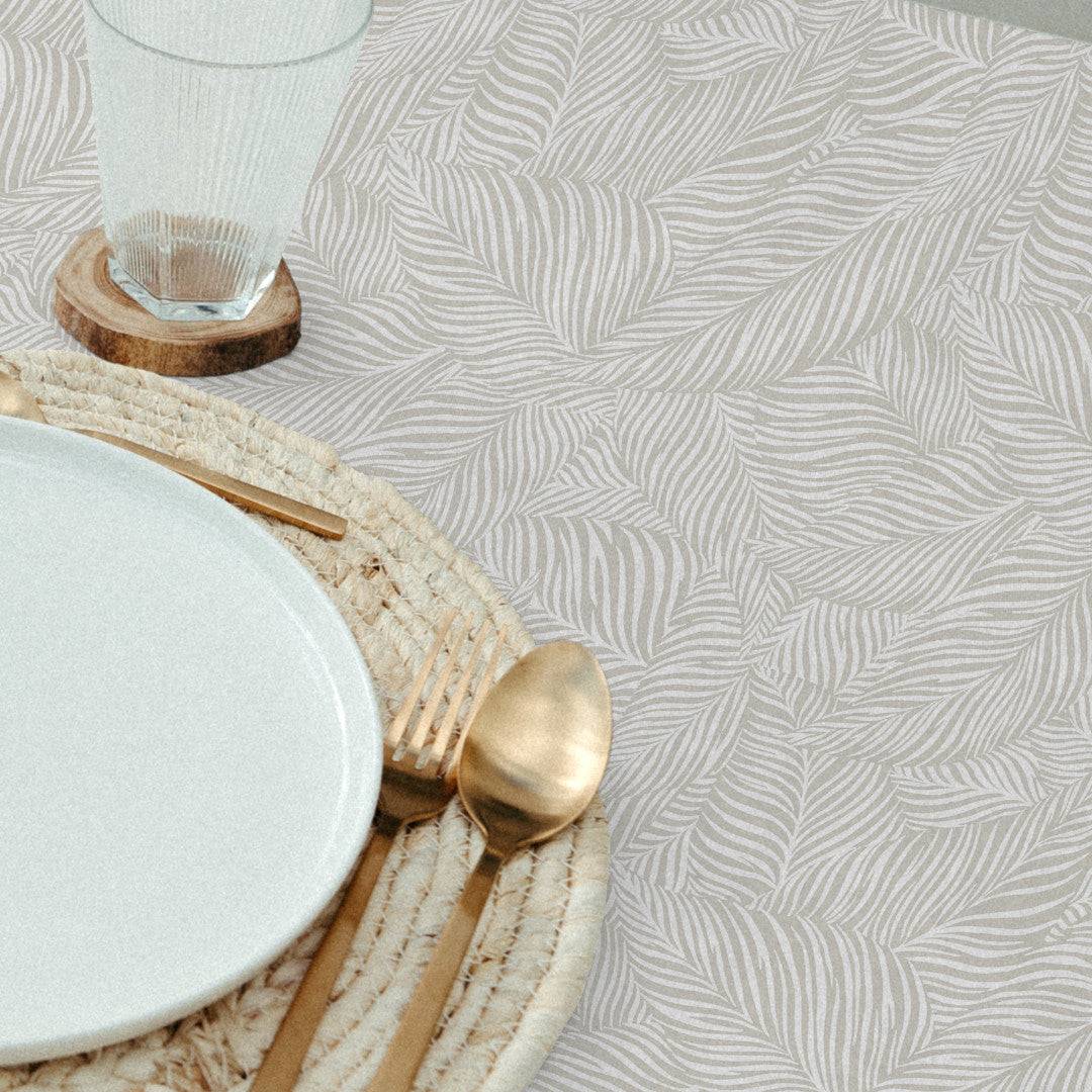 Nanda Beige – Akryldug med bløde palmeblade