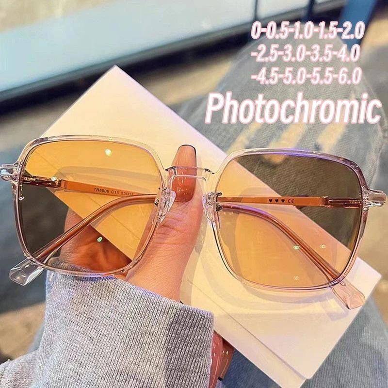 Ny trend Photochromic Anti-Blue Light Myopic Glasögon Dam Oversized Ultra Light Near Sight Eyewear Färdiga dioptriglasögon -2.5