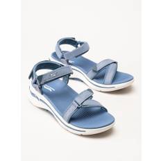 Skechers - GoWalk Arch Fit Sandal - Ljusblå sportiga sandaler i textil storlek 40 - Blue (40)