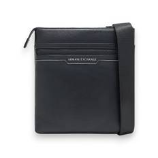 Armani Exchange för män. XM001603AF17205MC105 Svarta axelremsväskor (OSFA), Casual, Polyester - Läder (OSFA)