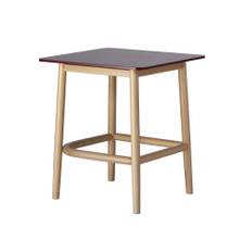 Gebruder Thonet Vienna - Single Curve Low Table A, Pure White C02, Frame in Stained Beech B01 - Småbord & sidobord - Nendo - Svart - Trä