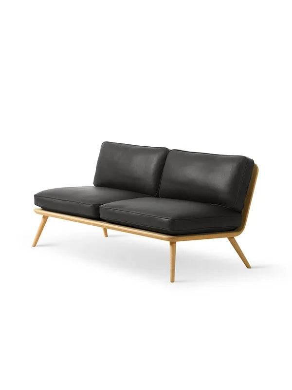 Spine Lounge Sofa, 2 pers. fra Fredericia Furniture Stofgruppe 1 / Ask sort lak - Jacobsen Plus