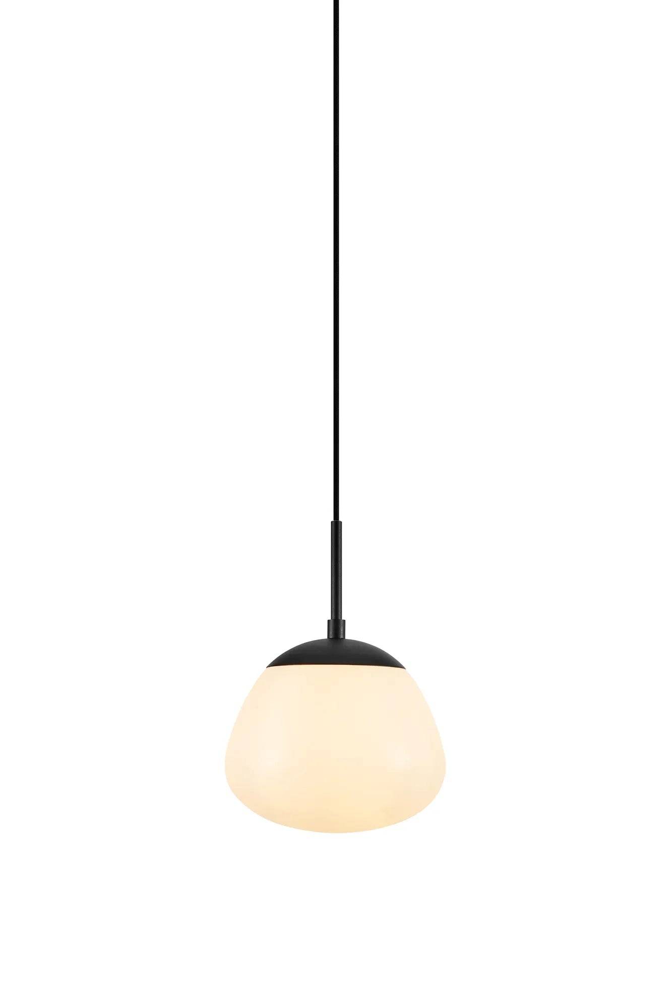 Rise Fönsterlampa Svart