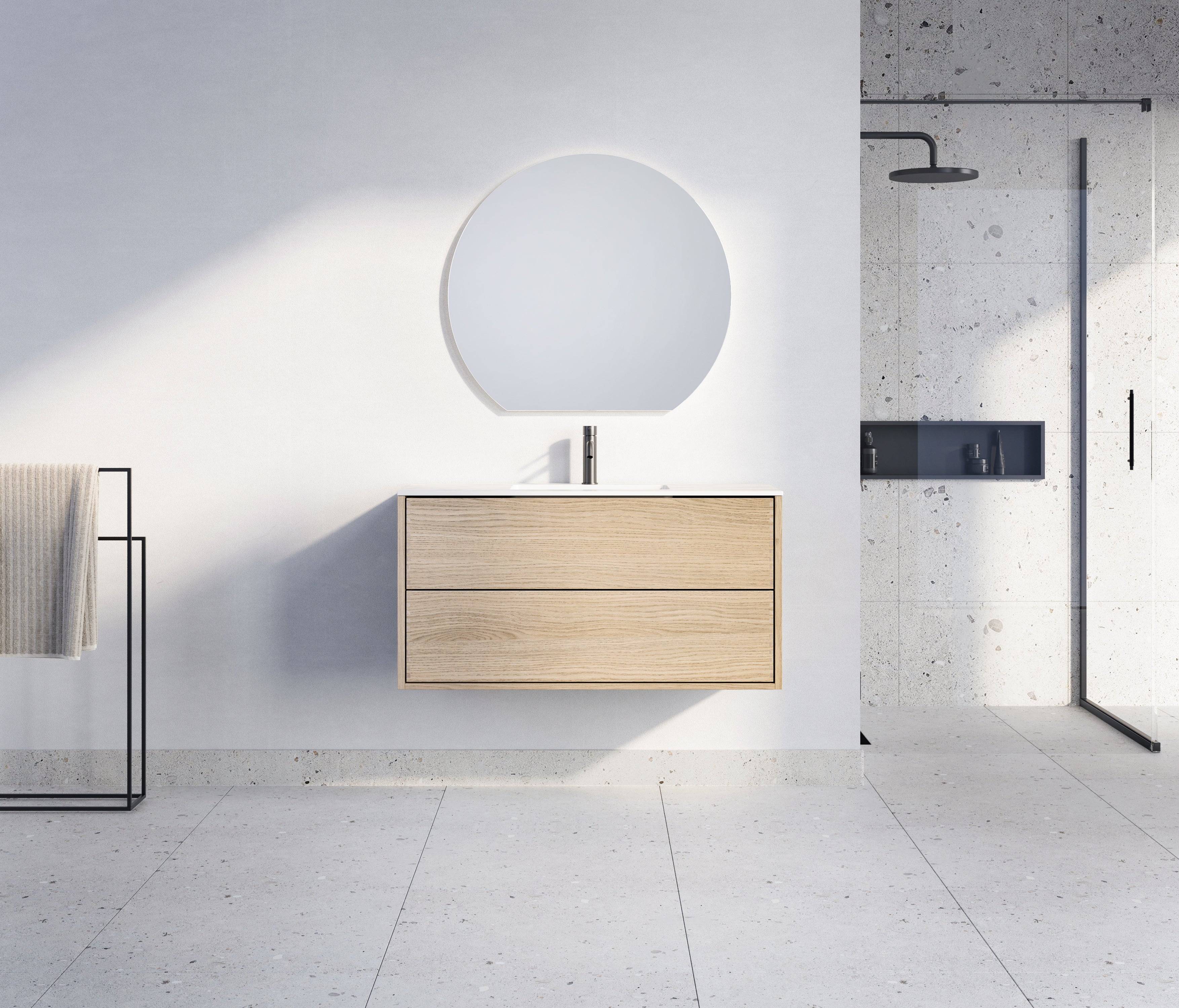 Nordic snedker vaskeskab i Lys lakeret eg med Reno solid surface badbordplade i bredde 100 cm med hanehul.