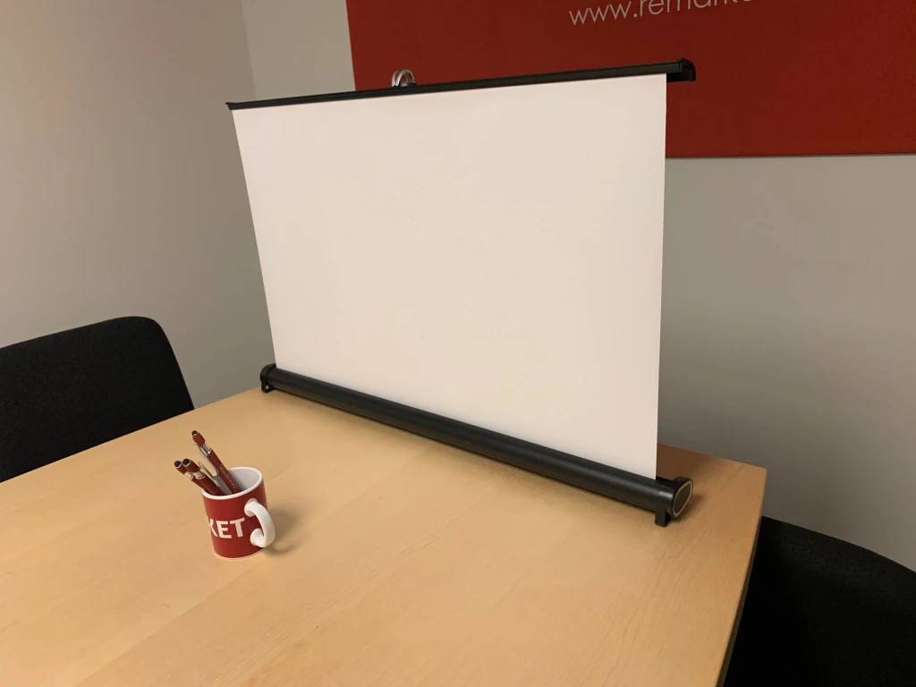 Kingpin Screens Tabletop Projection Screen 16:9 50" (1100 x 619 mm)