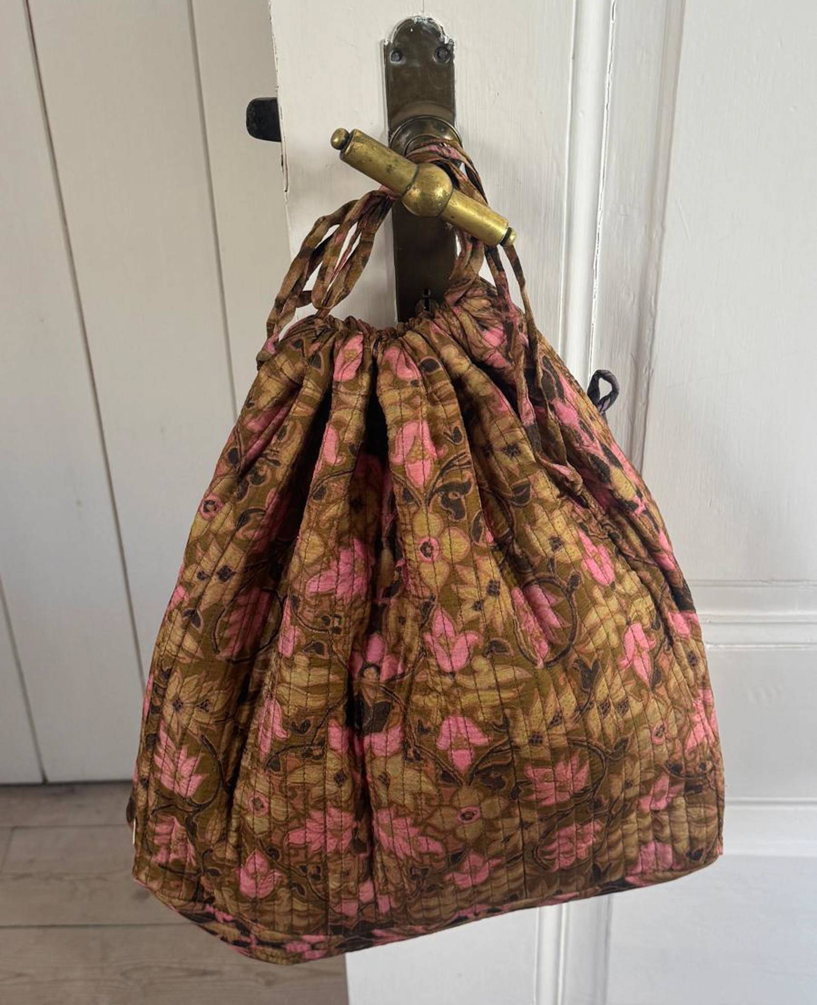 Dagmar SILK Bag - No. 12.