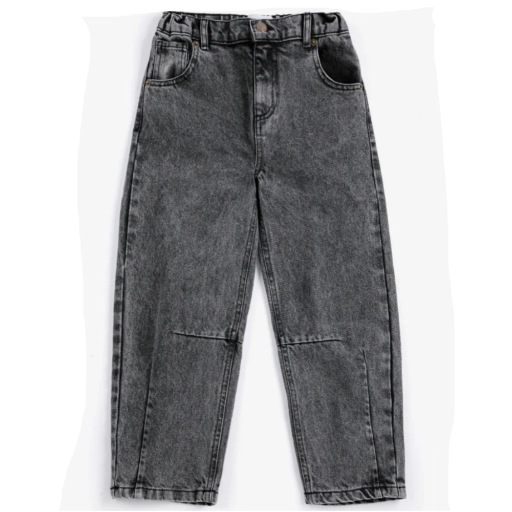 TrendStyle – Trendiga och bekväma – Joggingbyxor för barn i denimstil Svart denim / 130 (6–7 år) | Pedagogiska Träleksaker