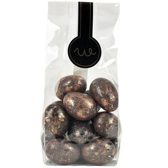 Chokolademandler Black Amber - pose