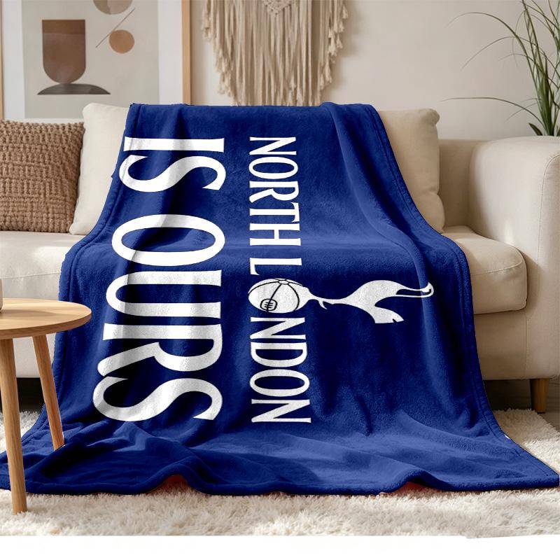 Tottenham Hotspur Soft and comfortable flannel Suitable for sofas living rooms outdoor camping travel and also makes a great anniversary gift