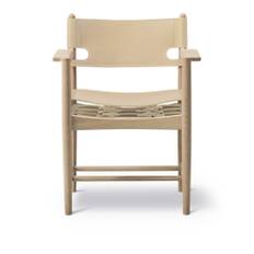 Fredericia Furniture - The Spanish Dining Armchair, Oak soap, Natural leather - Matstolar - Børge Mogensen - Beige - Läder/Trä