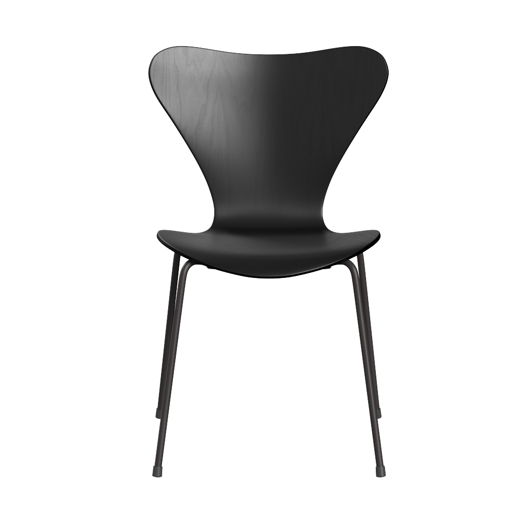 3107 Syver spisebordsstol i farvet ask fra Fritz Hansen.