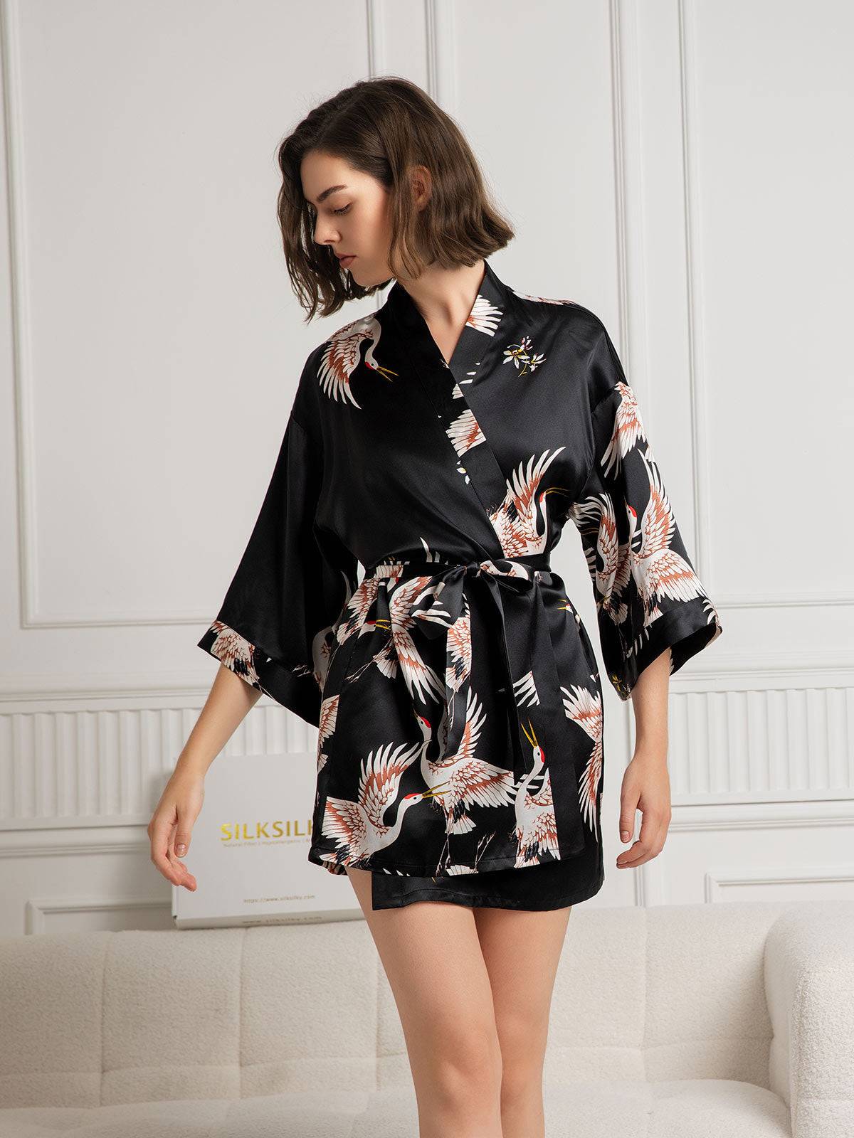19Momme Ren Siden Tranfågeltryck 3/4 Ärm Kort Dam Kimono Morgonrock - Svart / XS