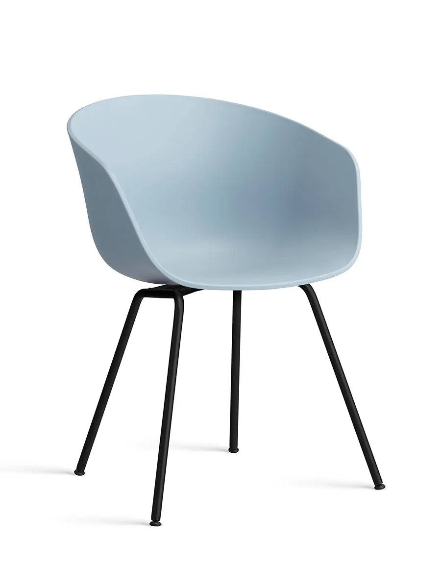 About a Chair AAC26 fra Hay Slate Blue / Sort pulverlakeret stål - Jacobsen Plus