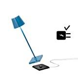 Zafferano Poldina Pro Micro Trådlös LED-bord uppladdningsbar 2200–2700–3000 K, IP65 inomhus/utomhusbruk, lång livslängd, aluminium, H 27,5 cm med flera USB-laddare (EU/UK/US) – blå Capri