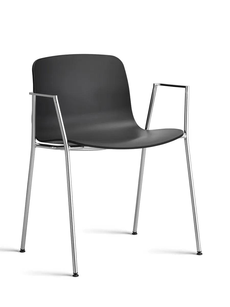 About a Chair AAC18 fra Hay Black / Forkromet stål - Jacobsen Plus