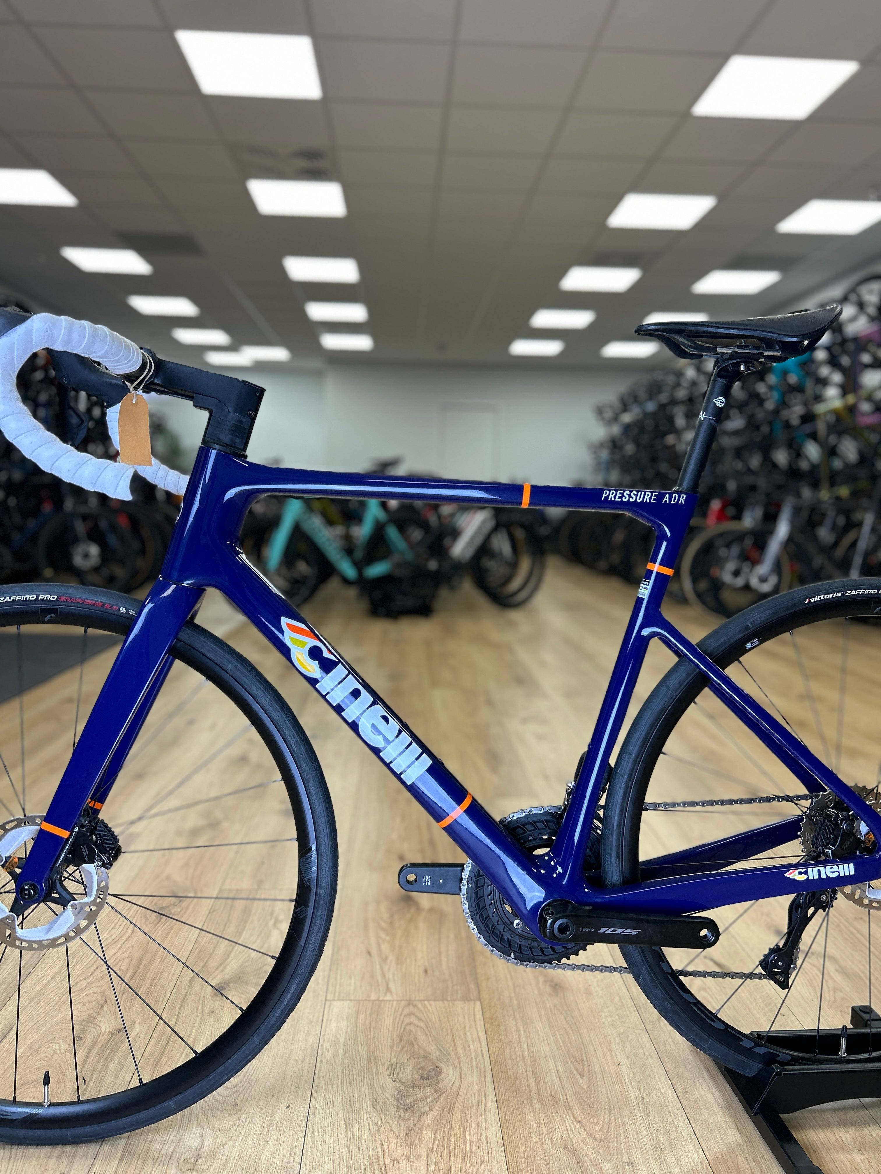 Cinelli Pressure Di2 Carbon
