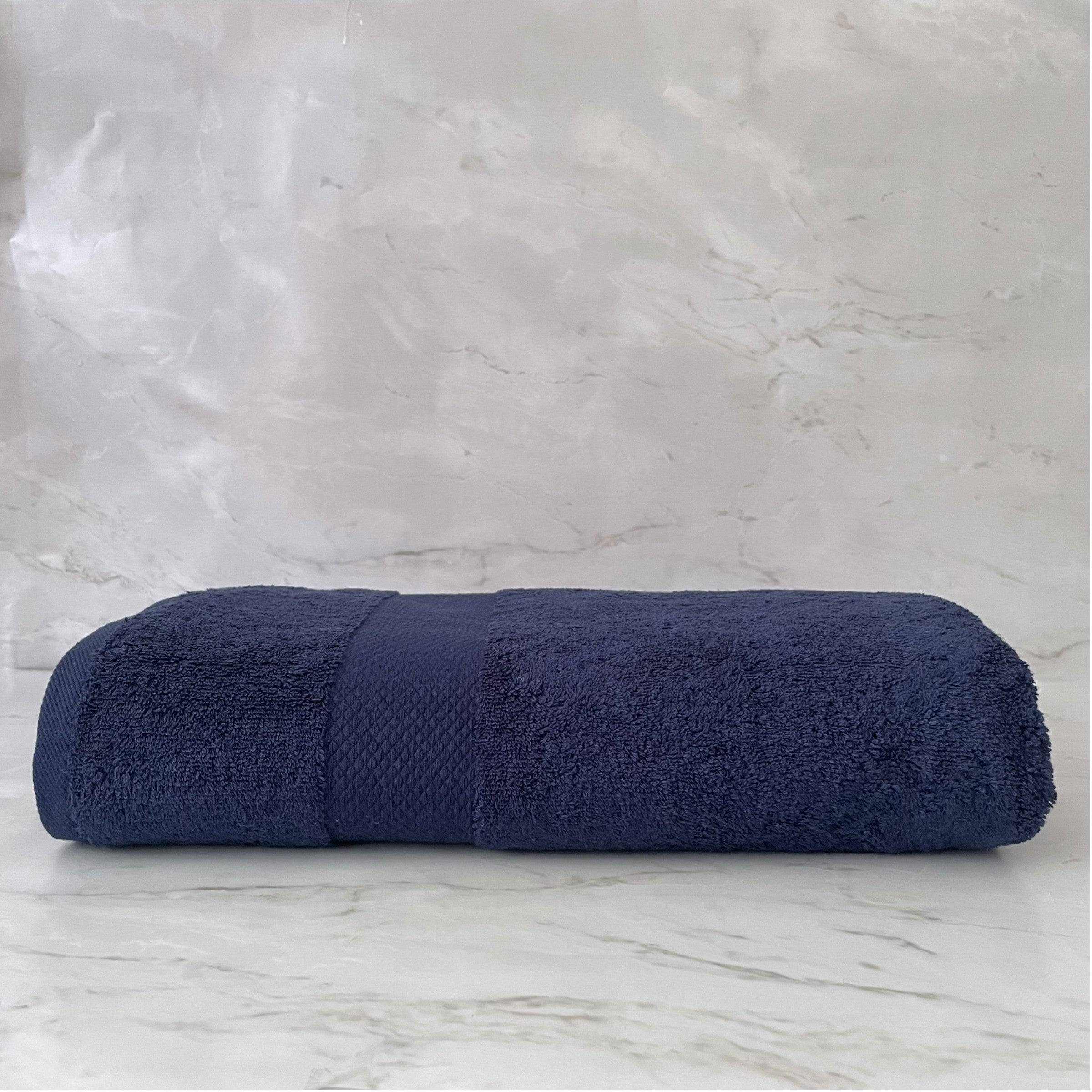 Plush Handtücher aus 100% ägyptischer Baumwolle (700 GSM) – Flauschig, saugfähig & luxuriös weich - Midnight / 2x Gästetuch 30x50