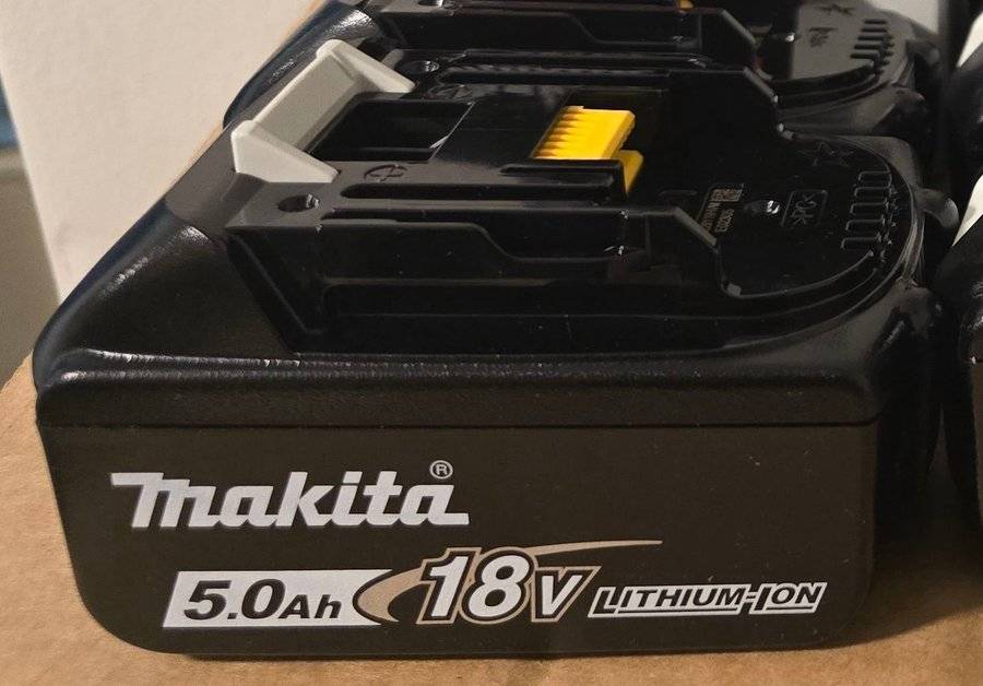 Makita BL1850 5.0Ah Batteri 18V LXT -1st – Nytt/Oanvänt