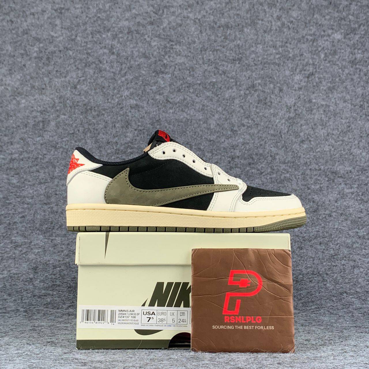 Travis Scott x Wmns Air Jordan 1 Low OG 'Olive' - (Womens) EUR 46 • US 13.5 • UK 11 • • 29.7 CM
