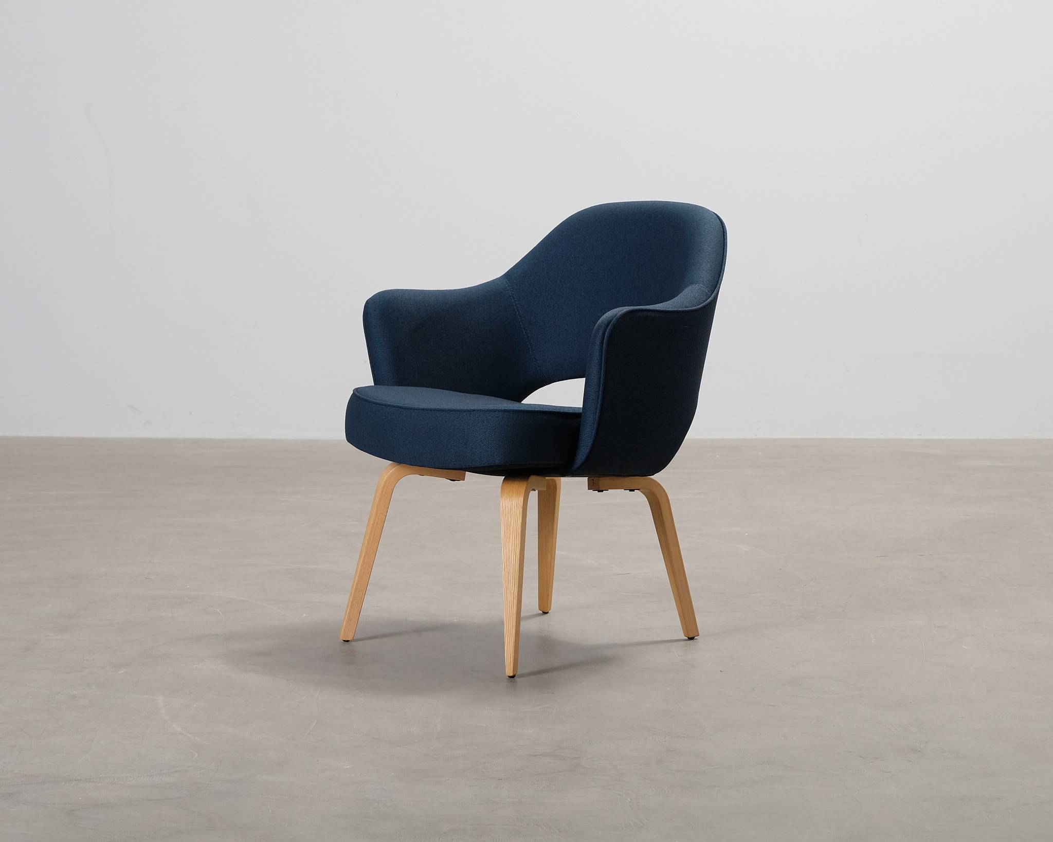 Knoll Eero Saarinen Executive Chair stol blå