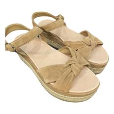 Ugg Sandal