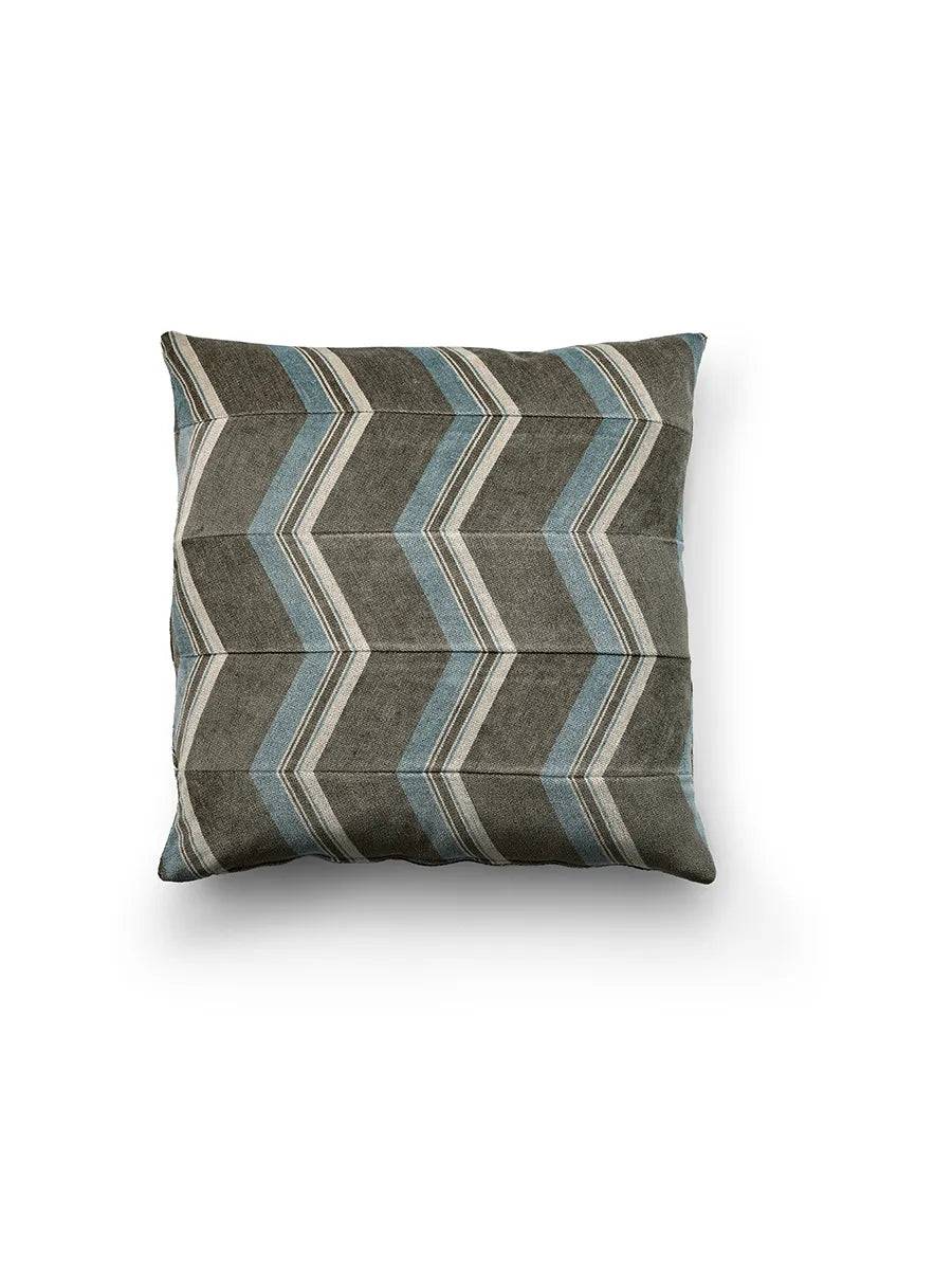 Blaze Pyjamas Pillow, 50x50 fra Eilersen R05 - Jacobsen Plus
