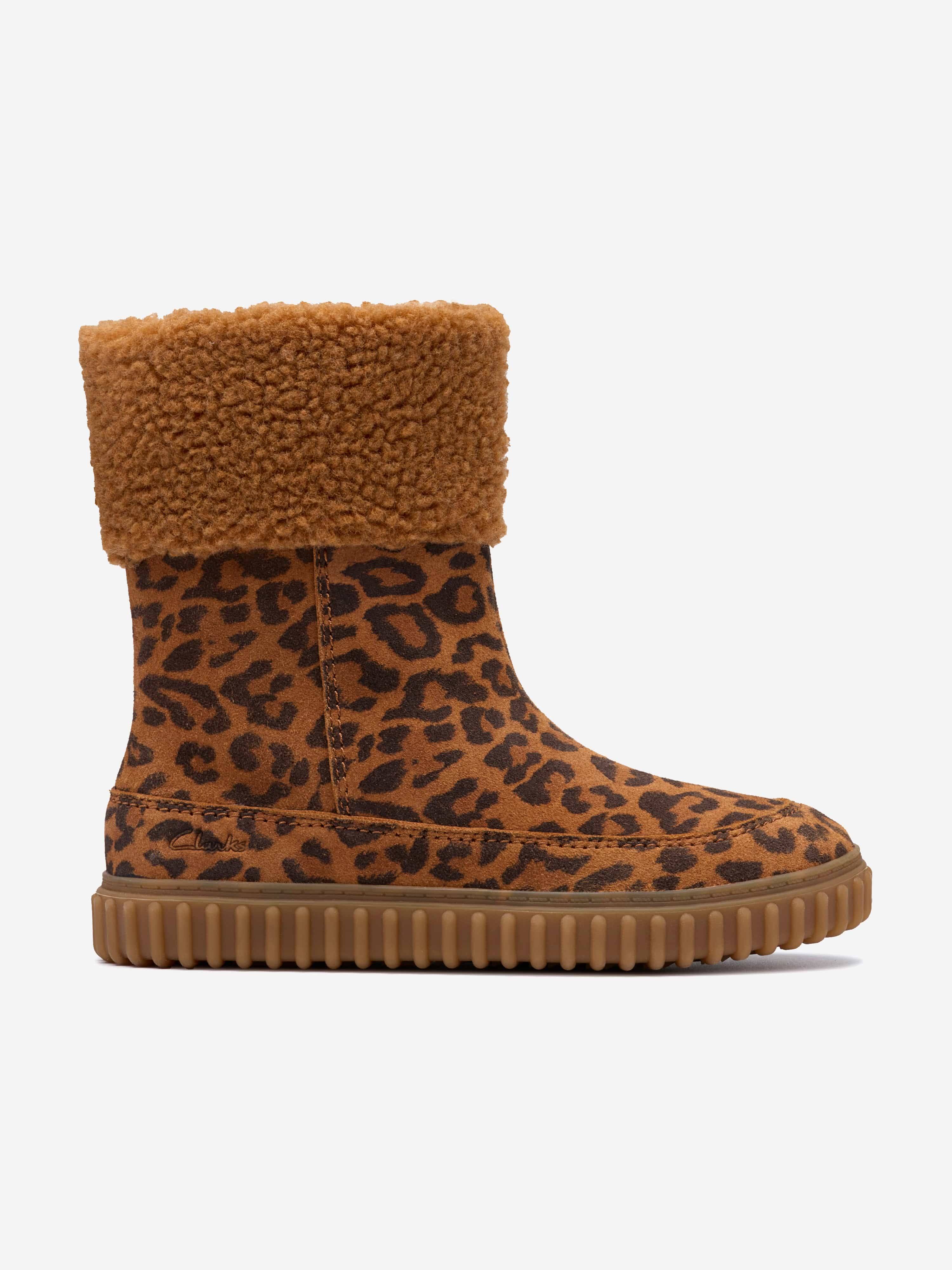 Clarks Girls Suede Leopard Cove Snug Boots in Brown (Standard Fit) - Brown / EU 33 UK 1 (EU 33 UK 1)