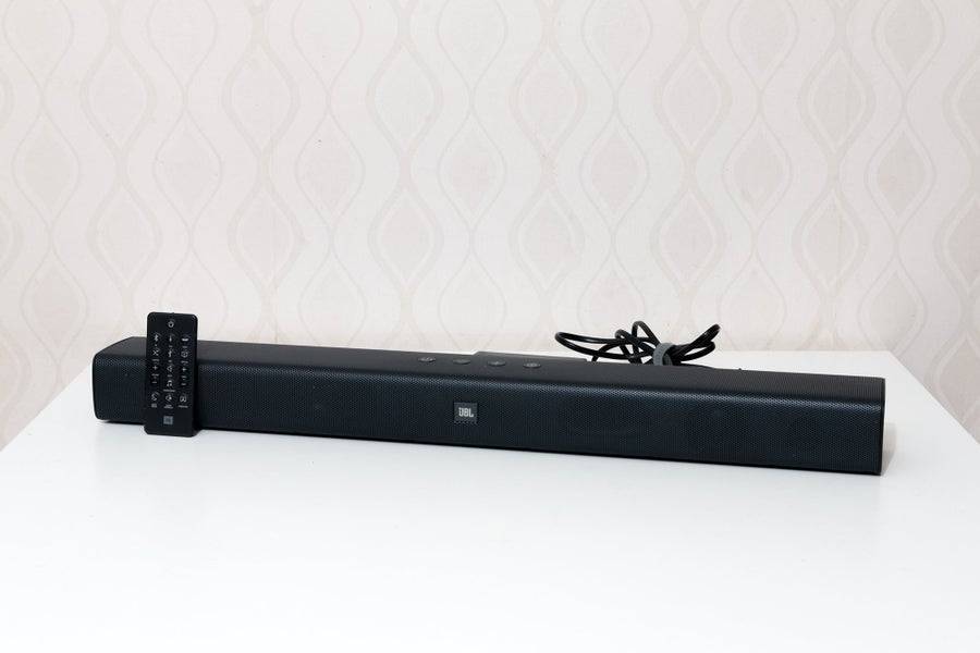 JBL BAR STUDIO 2.0 SOUNDBAR – BLUETOOTH – HDMI ARC – FJÄRRKONTROLL – 30 W, FIN!