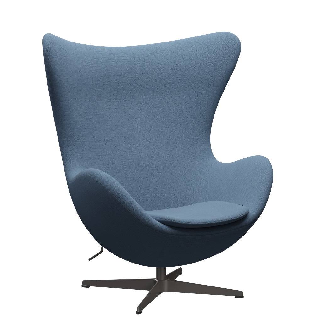 3316 Ægget loungestol, stel i warm graphite af Arne Jacobsen Christianshavn - 1152 Light Blue - Jacobsen Plus