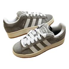 Adidas Low trainers