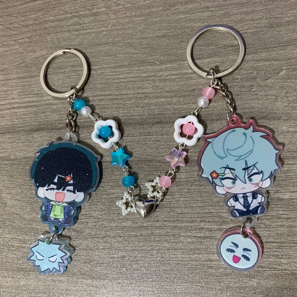 2PCS/set Popular Anime Alien Stage Magnetic Keychains Bagpack Pendant Ivan Till Keyrings Cosplay Props Fans Couple Friends Gifts