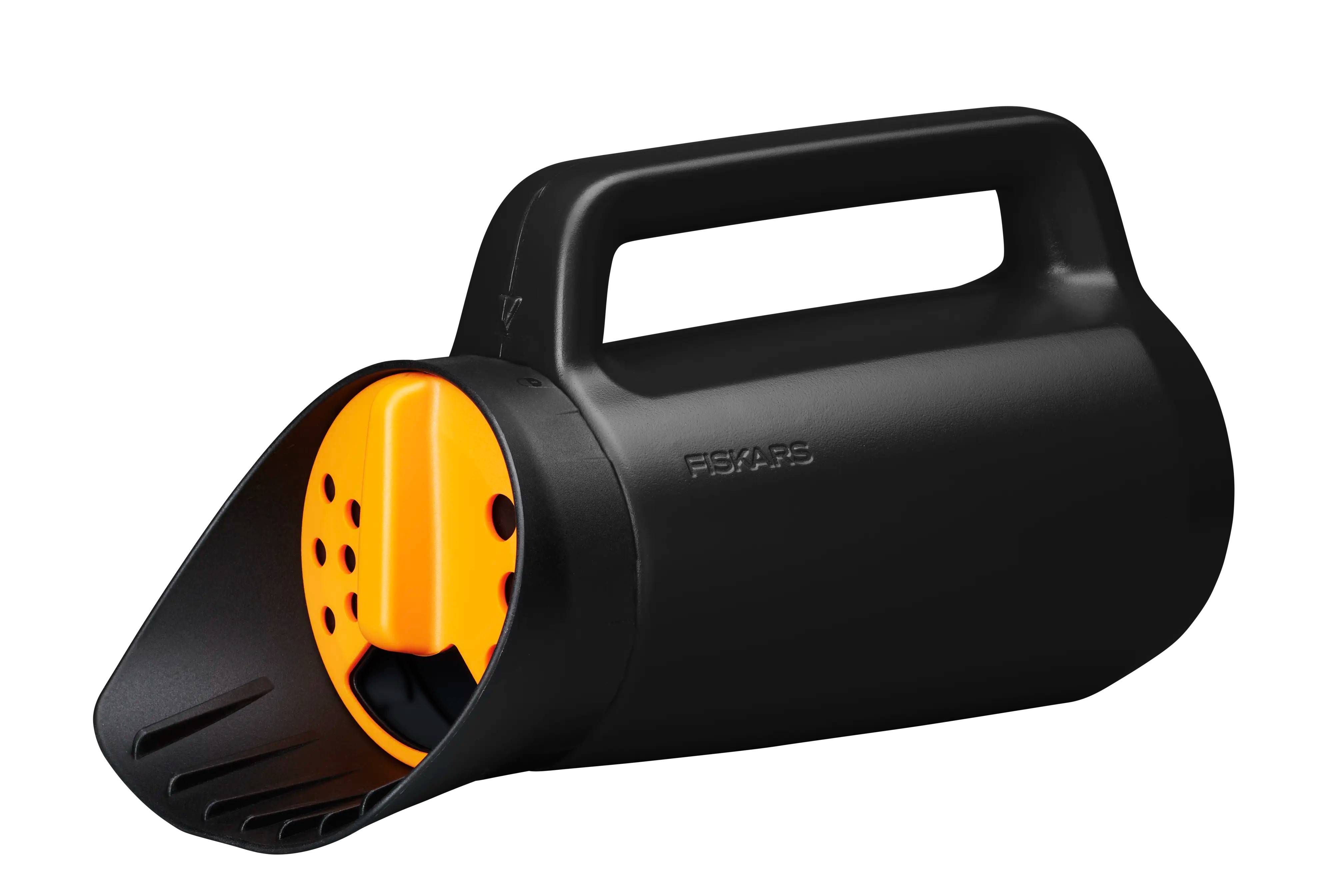 Fiskars Solid Handspridare (sand, salt, gödsel, gräsfrö)