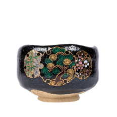 Raku Matchaskål – Bamboo, Pine & Plum